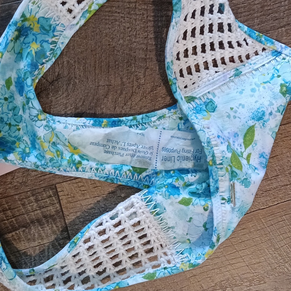 Victoria Secret swim Bikini NWT floral crocet💙💙💙 - Picture 11 of 12